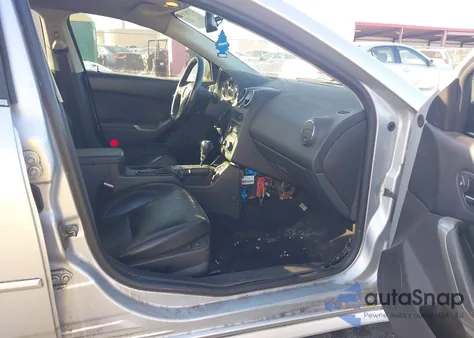 2010 Pontiac G6 from USA, damaged, VIN 1G2ZA5EK8A4163702